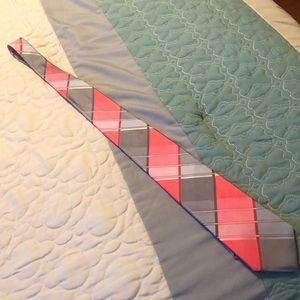 Kenneth Cole Neck tie